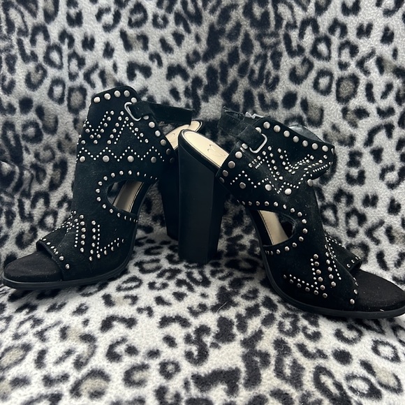 3 for $20 💜 Jessica Simpson - RHYLEE Heeled Sandal - Picture 2 of 9